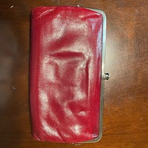 HOBO International Lauren clutch